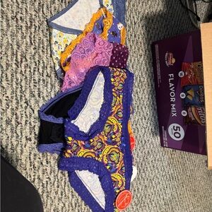 5 pr. Splendies Colorful Lace Trimmed Panties Set